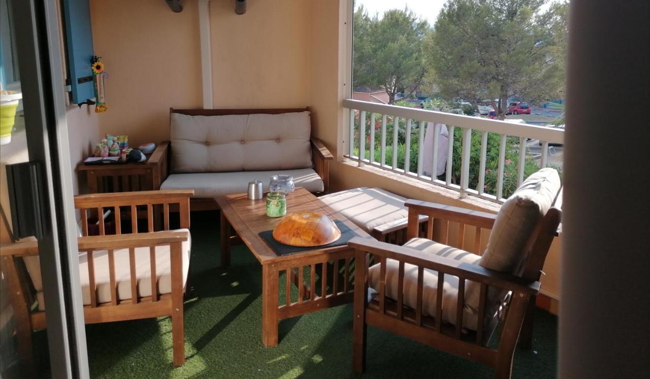 Appartement Au Lagon Bleu A Frejus, Garage, Tennis & Piscine 1200 M2 Exteriér fotografie