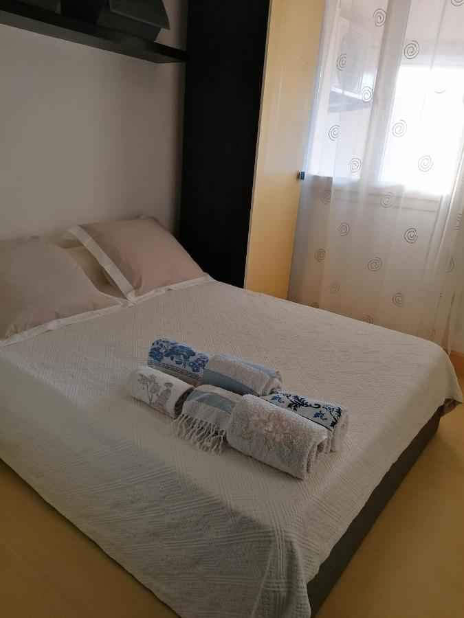 Appartement Au Lagon Bleu A Frejus, Garage, Tennis & Piscine 1200 M2 Exteriér fotografie